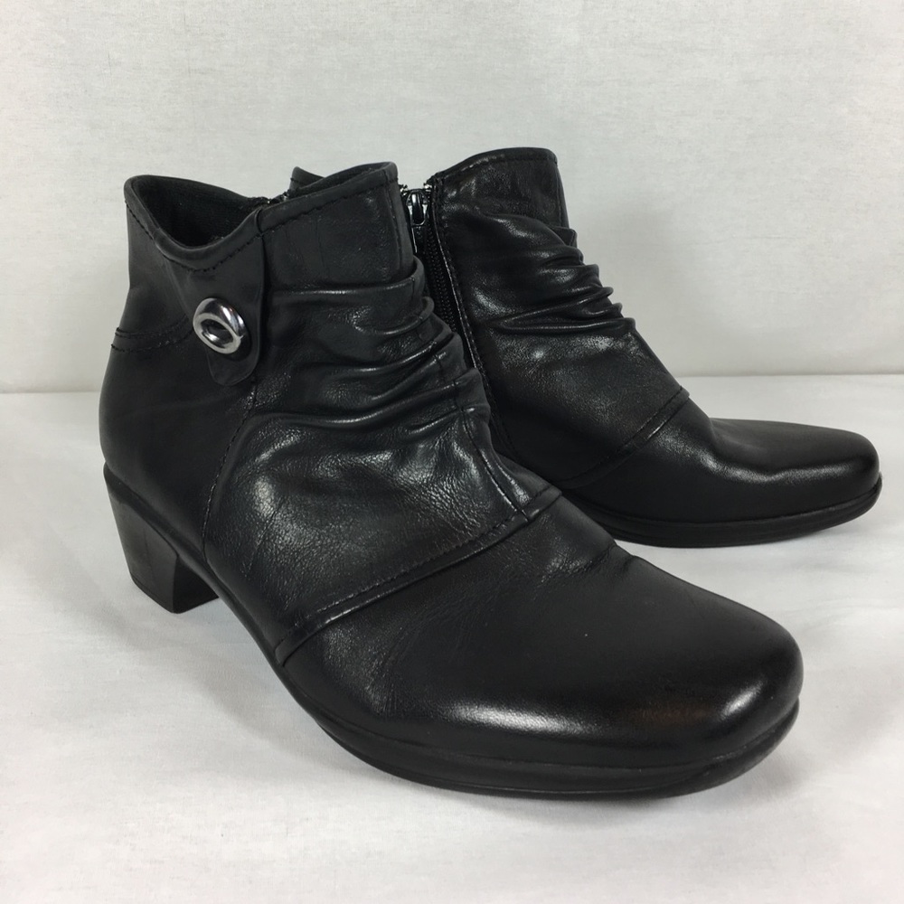 Earth Origins Black Leather Mallory Boots Size 10M